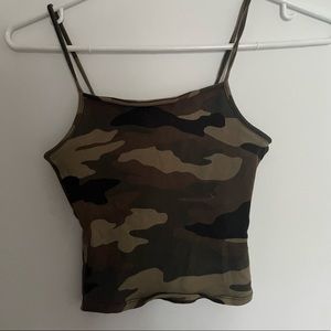 Cropped Camo Tank